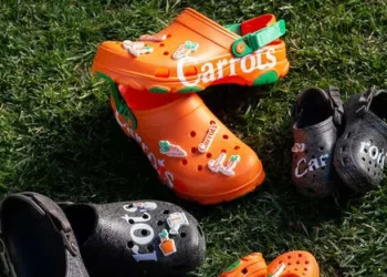 Cinnamon Toast Crunch Crocs