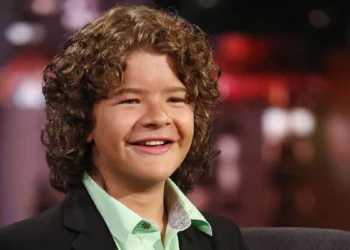 Gaten Matarazzo Teeth
