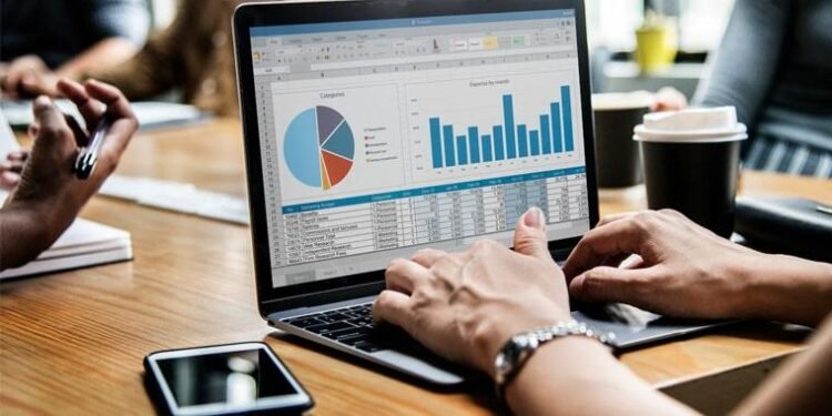 Why Every Business Needs a CPQ Configurator for Better Sales Performance