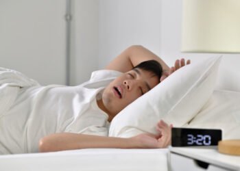 Wellhealthorganic.comif-you-are-troubled-by-snoring-then-know-home-remedies-to-deal-with-snoring