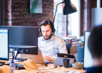 How IT Support Teams Can Improve Productivity and Efficiency