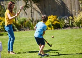 Transform Your Lawn Why Fescue Grass is Perfect for Families and Pets