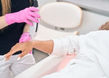 A Beginner's Guide to Understanding Laser Hair Removal