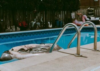 The Art of Swimming Pool Maintenance: Keeping Your Pool Safe and Inviting