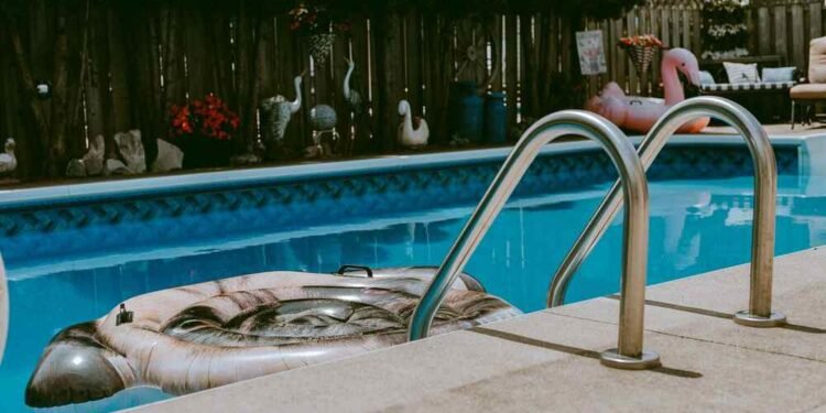 The Art of Swimming Pool Maintenance: Keeping Your Pool Safe and Inviting