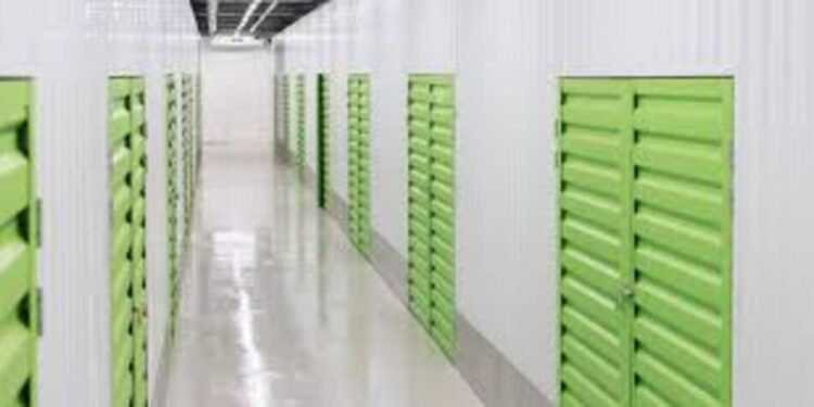 The Benefits of Self-Storage Simplifying Life's Transitions