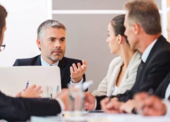 Ways an Acquisition Advisor Can Help Your Business Succeed