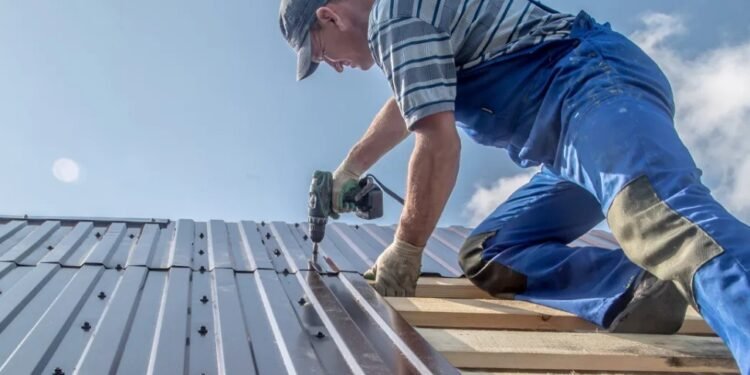 How to Choose the Right Marketing Agency for Your Roofing Business