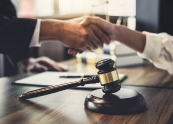 How to Choose the Right Bankruptcy Attorney for Your Case