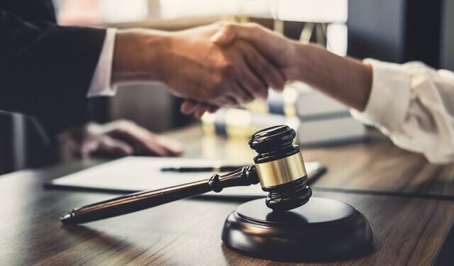 How to Choose the Right Bankruptcy Attorney for Your Case